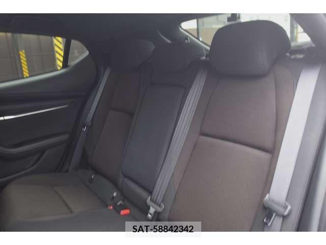 Mazda MAZDA3 2019-07 276425-9