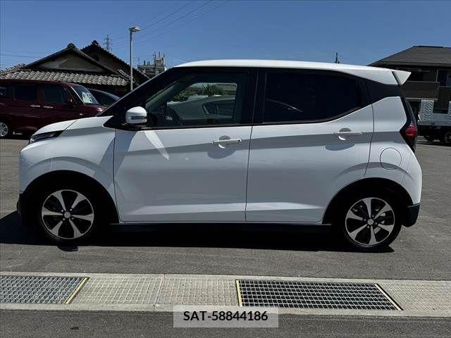 Mitsubishi EK X 2019-09 296870-10