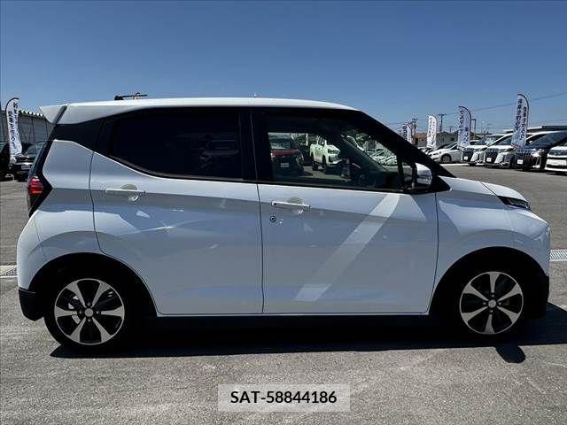 Mitsubishi EK X 2019-09 296870-11