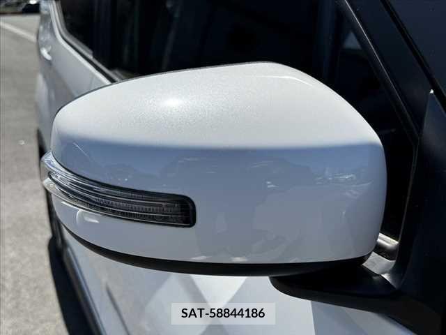 Mitsubishi EK X 2019-09 296870-29