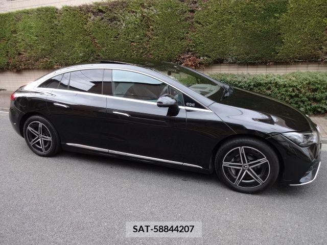 Mercedes Benz EQE 2022-11 223564-7