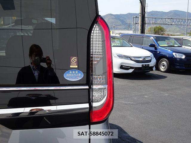 Nissan ROOX 2020-03 244456-7
