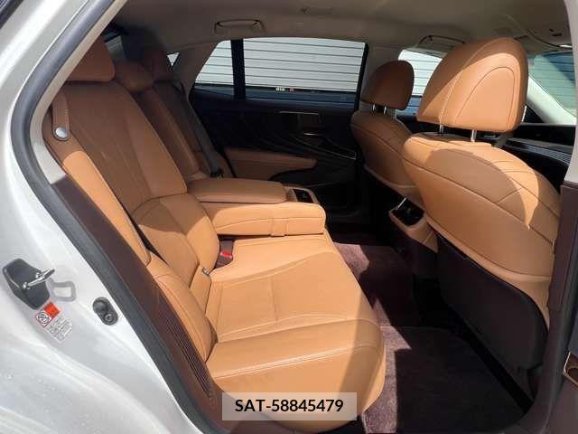 Lexus LS 2018-03 397108-11