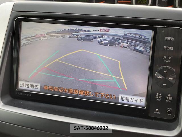 Toyota VOXY 2012-02 209331-4