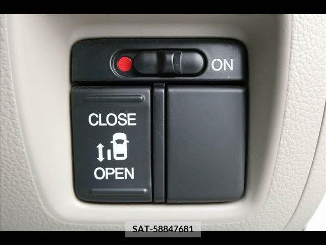 Honda N BOX 2013-03 203219-6