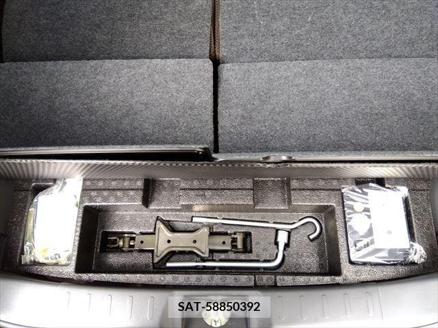 Suzuki MR WAGON 2012-07 234958-18