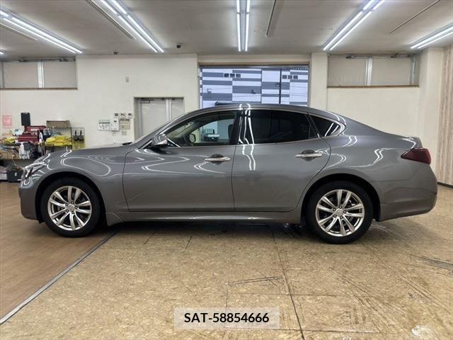 Nissan FUGA 2015-03 396686-18