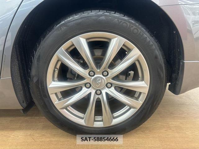 Nissan FUGA 2015-03 396686-24