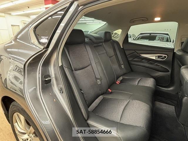 Nissan FUGA 2015-03 396686-7