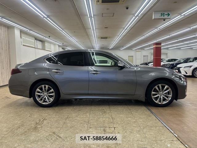 Nissan FUGA 2015-03 396686-14
