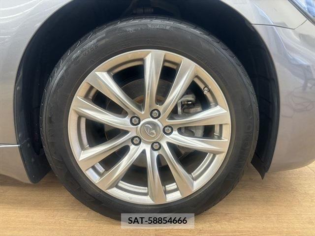 Nissan FUGA 2015-03 396686-11