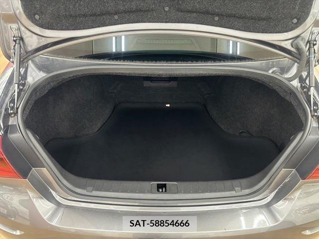 Nissan FUGA 2015-03 396686-8