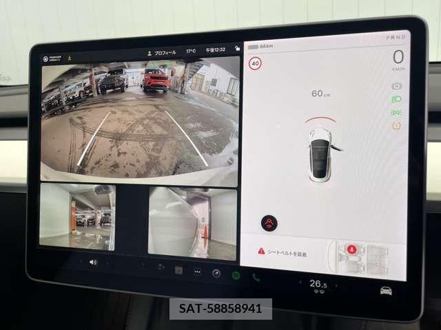 Tesla MODEL 3 2021-08 332386-6
