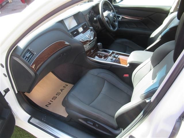 Nissan FUGA HYBRID 2021-02 195364-5
