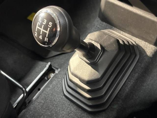 Suzuki JIMNY 2020-12 28798-2