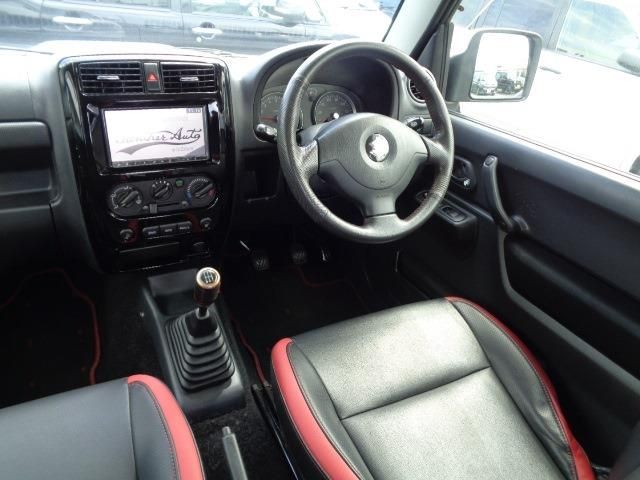 Suzuki JIMNY 2012-05 20907-1