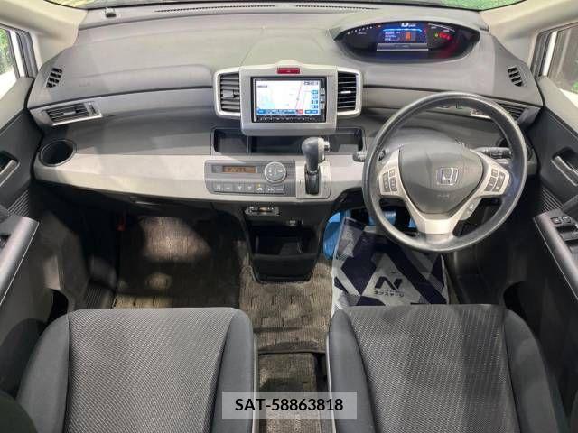 Honda FREED HYBRID 2013-08 342370-1