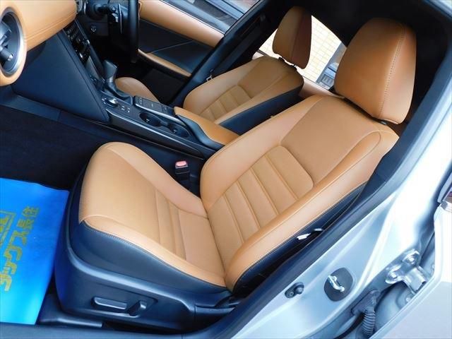Lexus IS 2020-11 18949-14