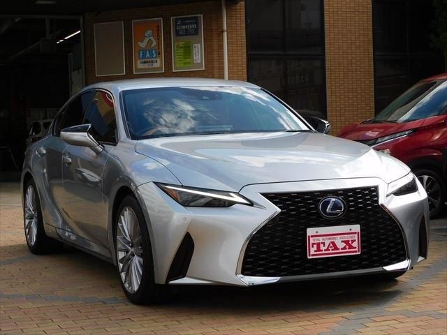Lexus IS 2020-11 18949-1