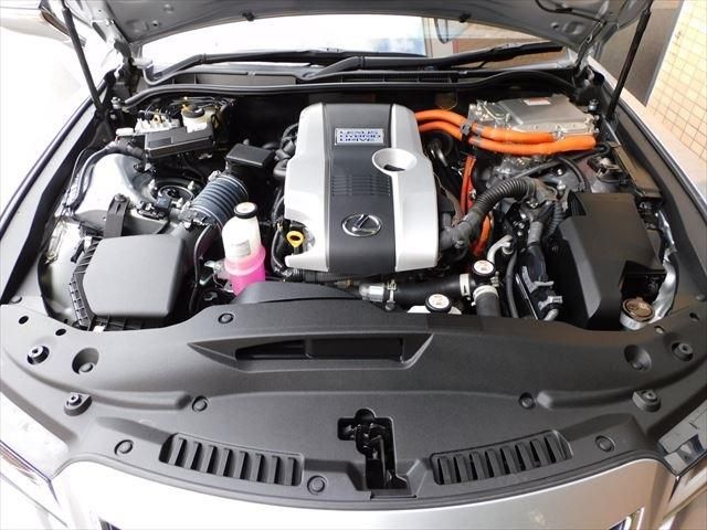 Lexus IS 2020-11 18949-10