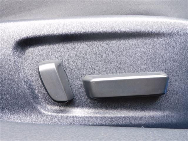 Lexus IS 2020-11 18949-26