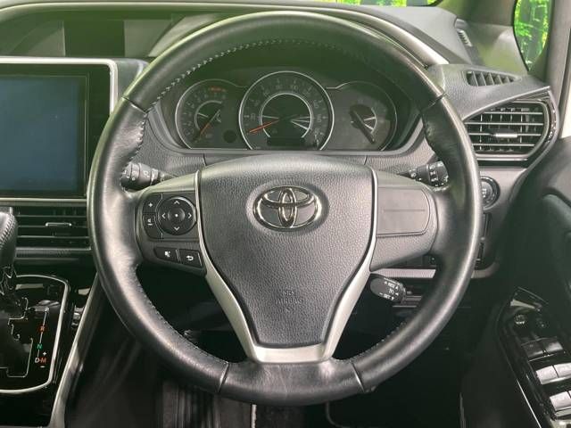 Toyota VOXY 2018-07 27999-12