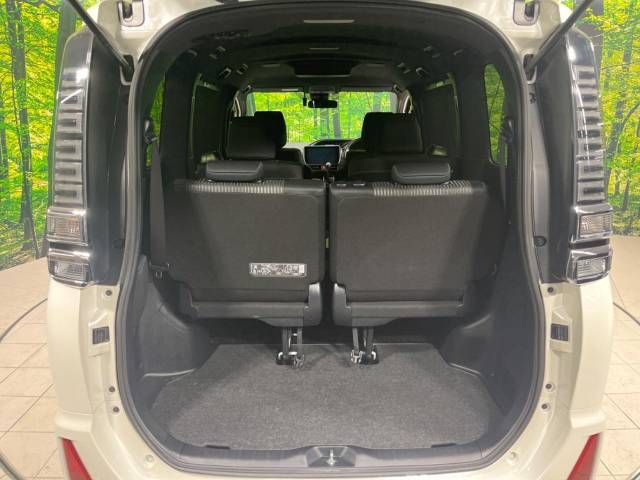 Toyota VOXY 2018-07 27999-11