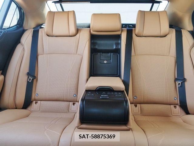 Lexus ES 2023-01 275261-14