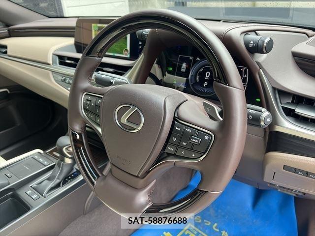 Lexus ES 2021-05 387691-23