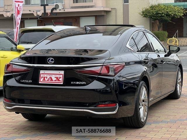 Lexus ES 2021-05 387691-3