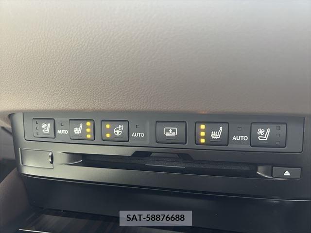 Lexus ES 2021-05 387691-21