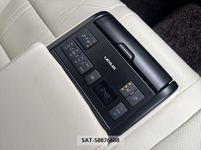 Lexus ES 2021-05 387691-16