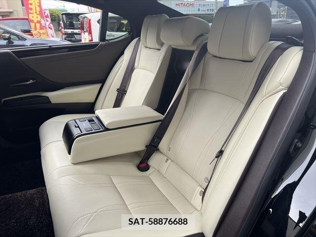 Lexus ES 2021-05 387691-15