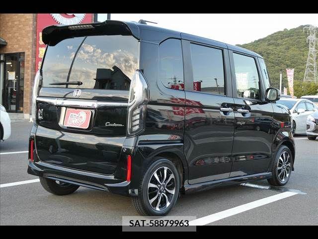 Honda N BOX CUSTOM 2020-02 392710-16