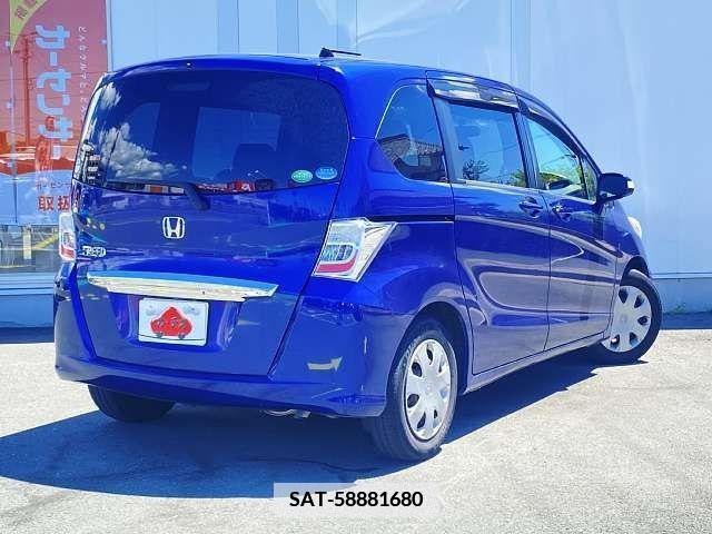 Honda FREED 2013-12 360576-2
