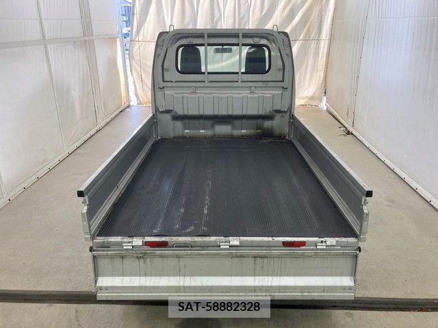 Nissan CLIPPER 2023-06 243504-11