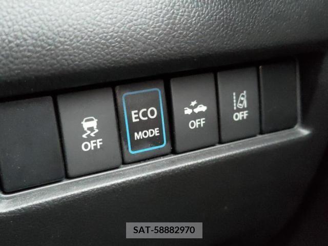 Suzuki SWIFT 2017-12 320876-15