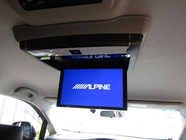 Nissan ELGRAND 2013-03 6100-12