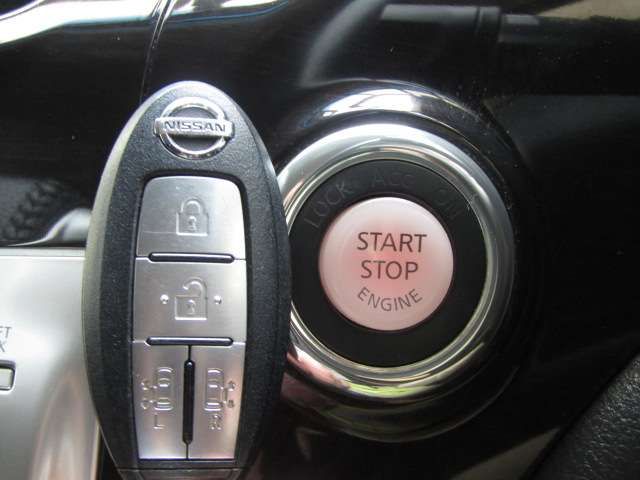 Nissan ELGRAND 2013-03 6100-16