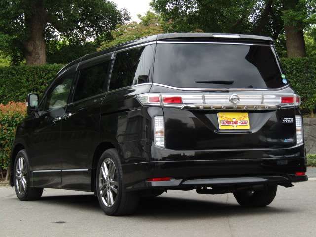 Nissan ELGRAND 2013-03 6100-4