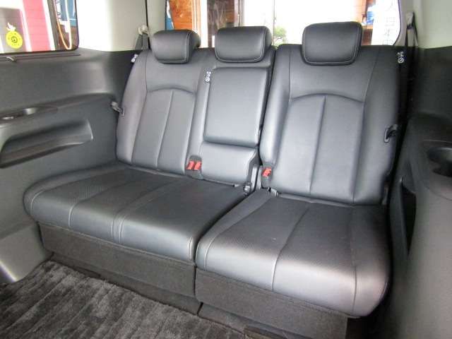Nissan ELGRAND 2013-03 6100-10