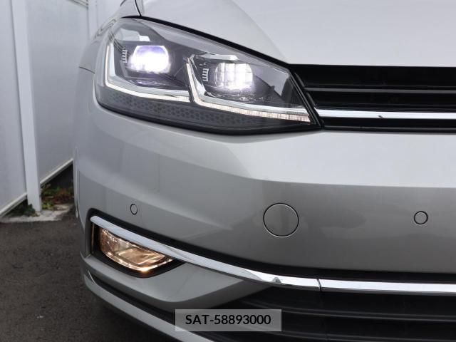 VolksWagen GOLF 2020-04 374674-9