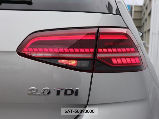 VolksWagen GOLF 2020-04 374674-12