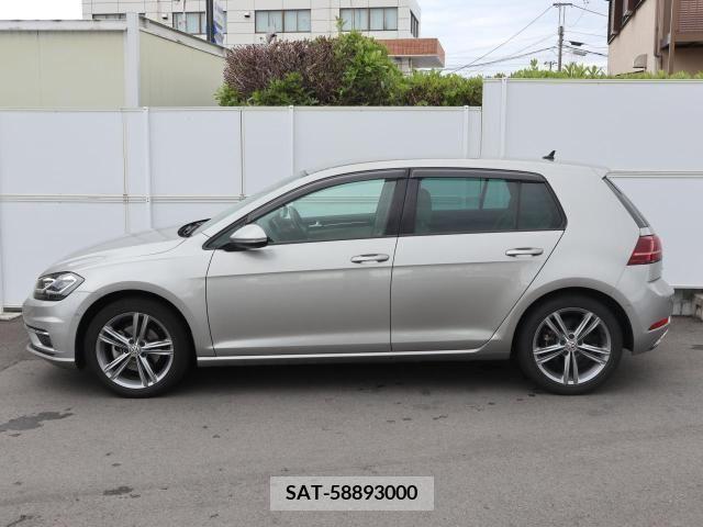 VolksWagen GOLF 2020-04 374674-3