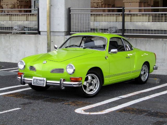 VolksWagen KARMANN GHIA 1973-03 3826-2