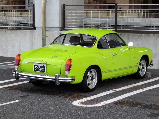 VolksWagen KARMANN GHIA 1973-03 3826-3