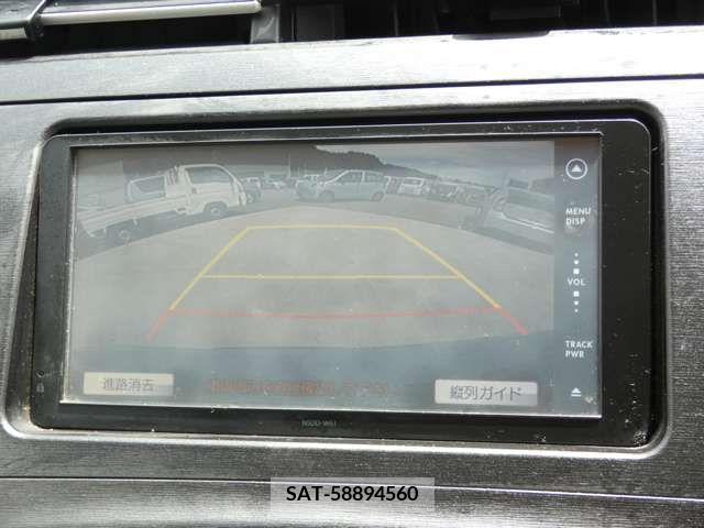 Toyota PRIUS 2011-09 366689-15
