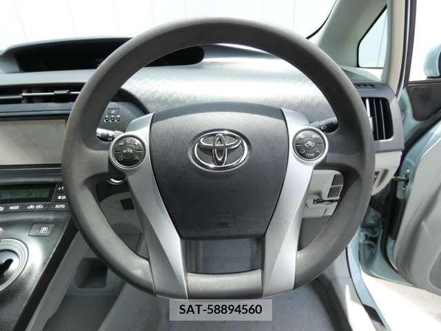 Toyota PRIUS 2011-09 366689-12