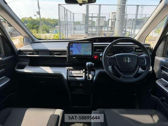 Honda e 2019-05 335819-1