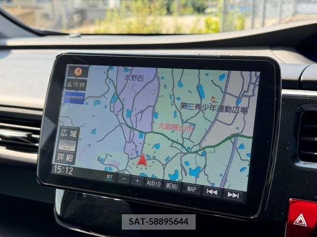 Honda e 2019-05 335819-9